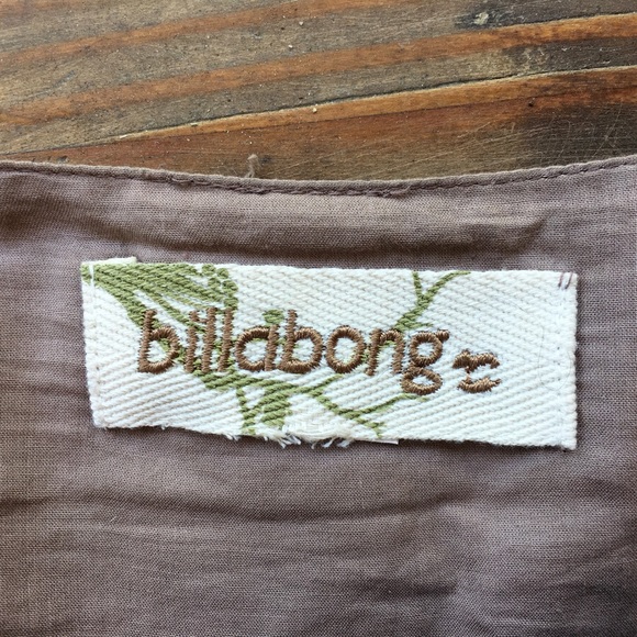 FREE ITEM W/PURCHASE Billabong Dusty Mauve Frayed - Picture 2 of 4